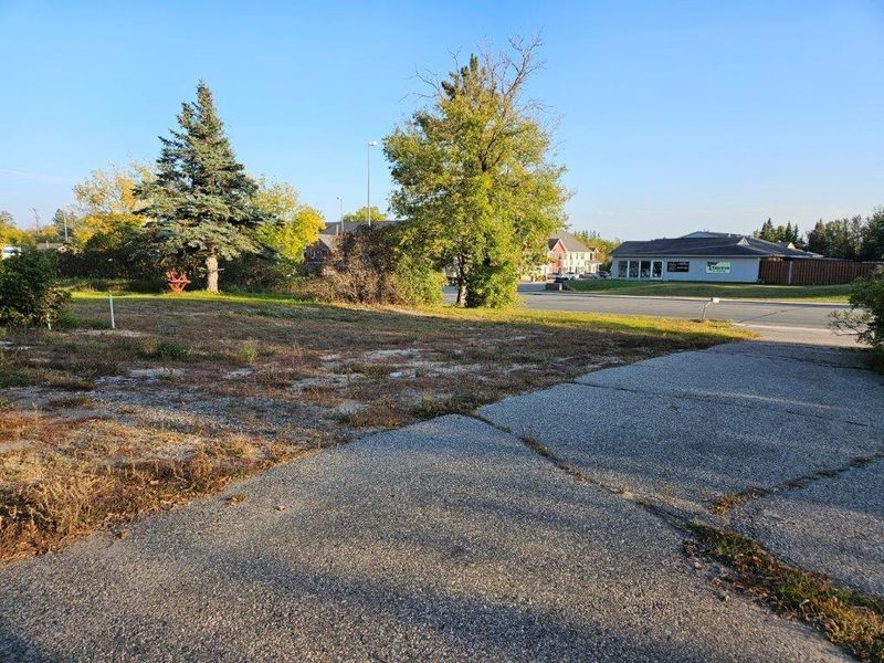 809 Central St W, Bagley, MN 56621