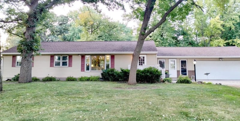 27078 N Lake Rd, Sleepy Eye, MN 56085