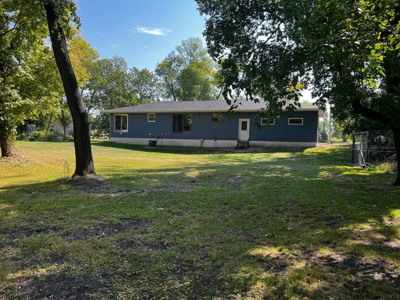 405 1st St, Bellingham, MN 56212