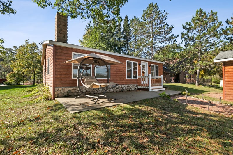 33348 Lone Pine Dr, Browerville, MN 56438