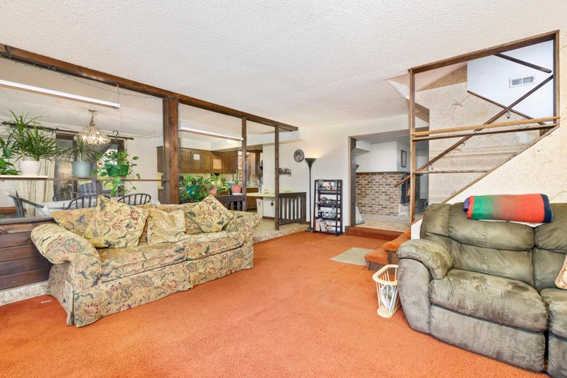 8925 Fremont Ave S, Bloomington, MN 55420