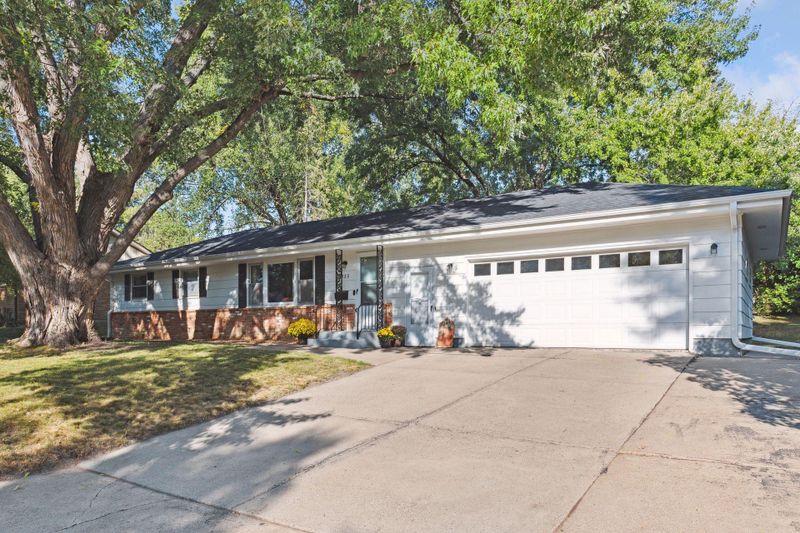 3222 Zane Ave N, Crystal, MN 55422