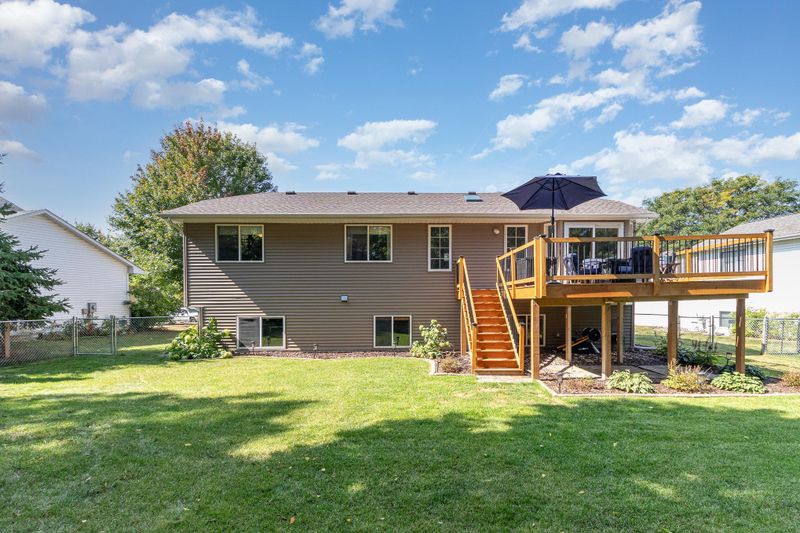 1513 Driving Park Rd, Stillwater, MN 55082