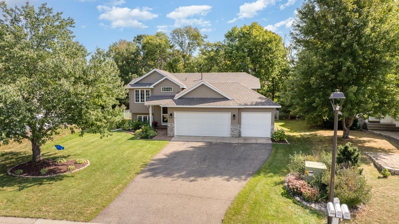 1513 Driving Park Rd, Stillwater, MN 55082