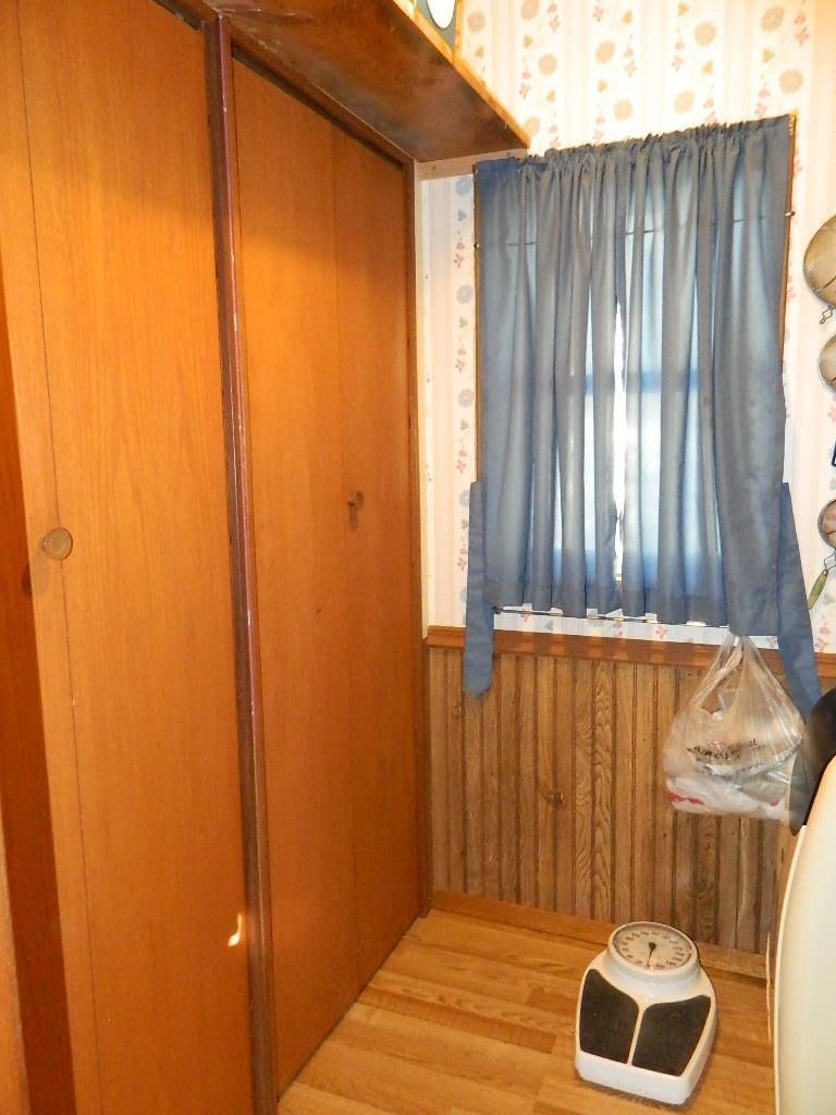 197 1st Ave S, Wood Lake, MN 56297
