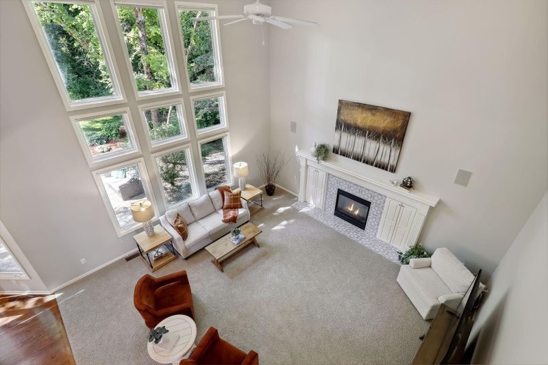 1508 Pinetree Trl, Eagan, MN 55122