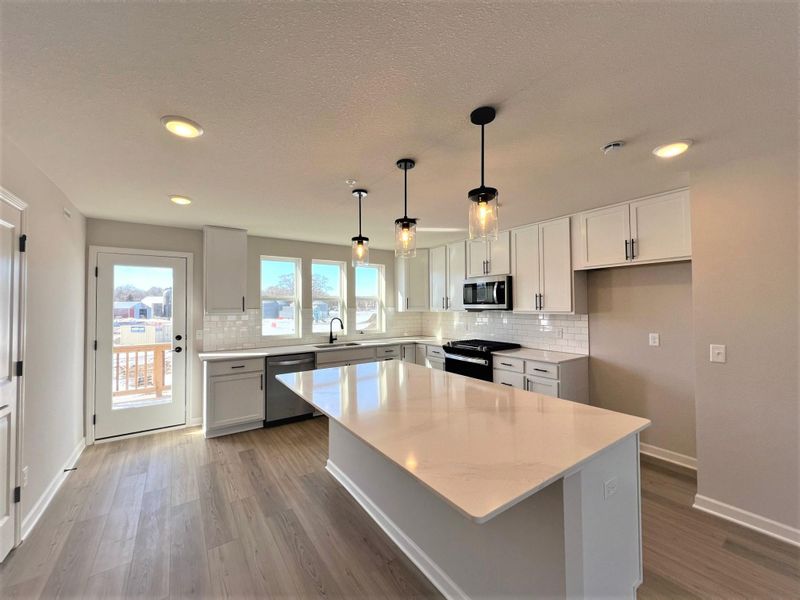 2535 Paddock Pa, Shakopee, MN 55379