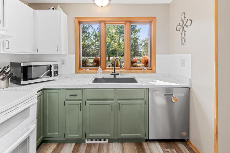 19150 Red Wing Blvd, Hastings, MN 55033