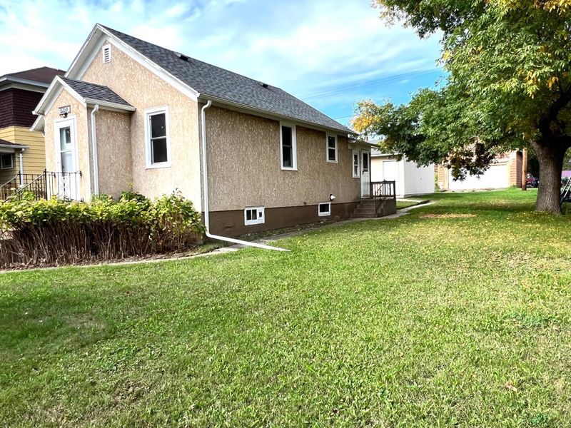 508 W 2nd Ave, Keewatin, MN 55753
