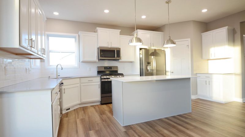 2080 Watermark Way, Lino Lakes, MN 55038