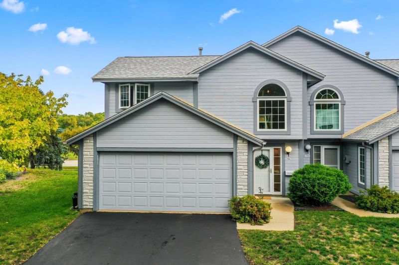 2704 Spyglass Ct NW, Rochester, MN 55901