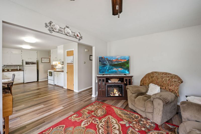 837 4th Ave SE, Wells, MN 56097