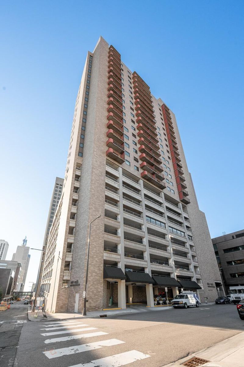 66 9th St E #2710, Saint Paul, MN 55101