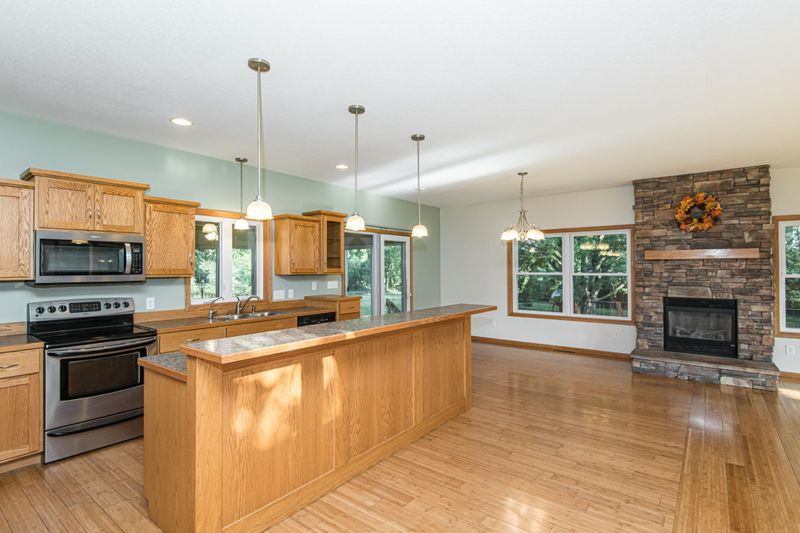 602 3rd St SE, Dodge Center, MN 55927