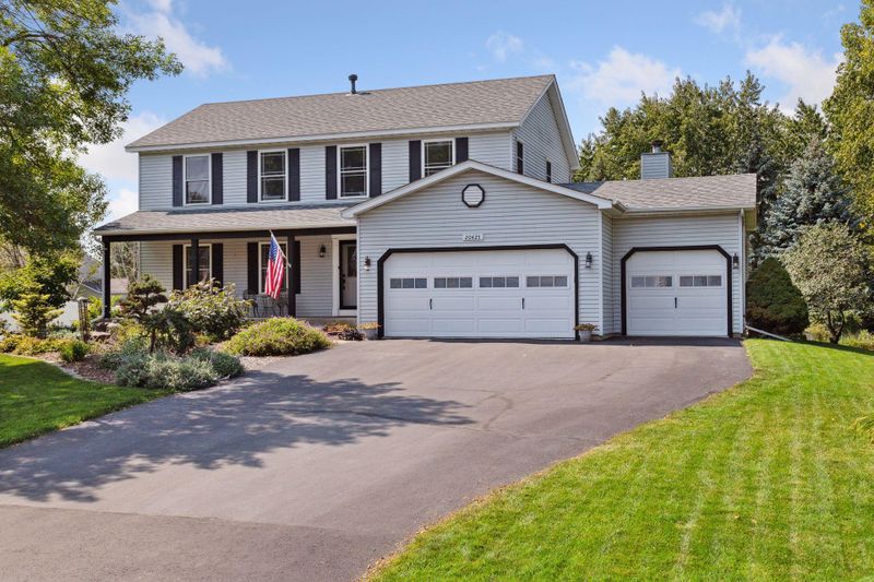 20425 Impatiens Way, Lakeville, MN 55044