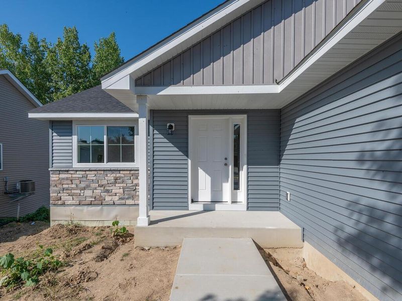 148 Hawaii St SE, Lonsdale, MN 55046