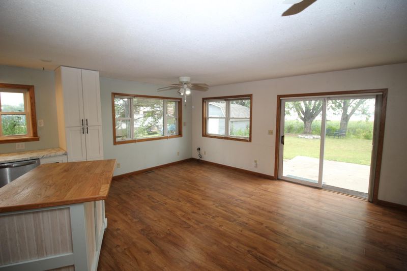 405 Schlosser Dr SE, Osakis, MN 56360
