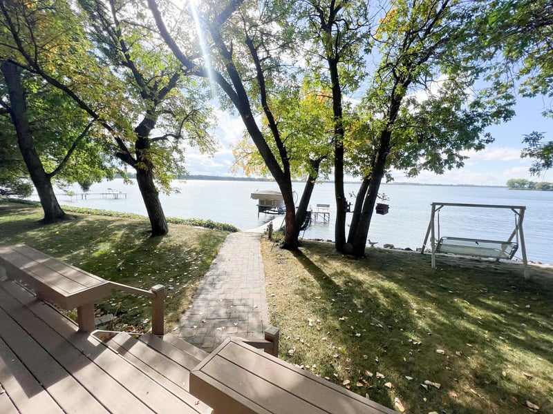 16 Benjamins Rd, Garvin, MN 56132