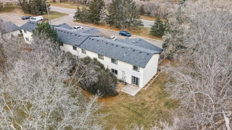 7717 89th Ave N, Brooklyn Park, MN 55445