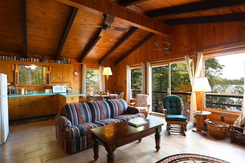 8313 Soderholm Beach Rd, Cook, MN 55723