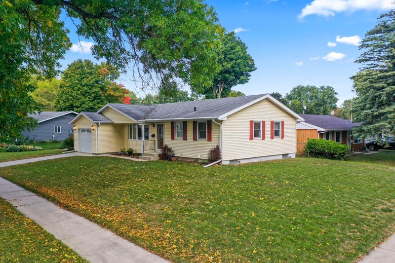 3605 1st St NW, Rochester, MN 55901