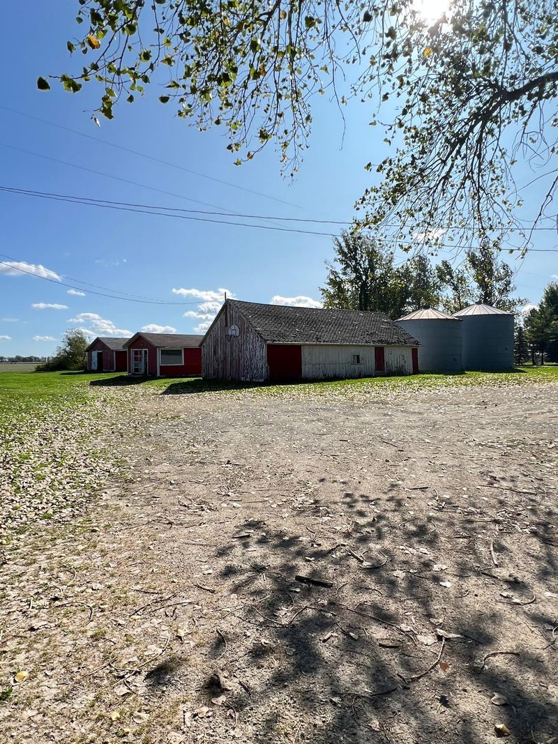 64882 200th Ave, Dodge Center, MN 55927