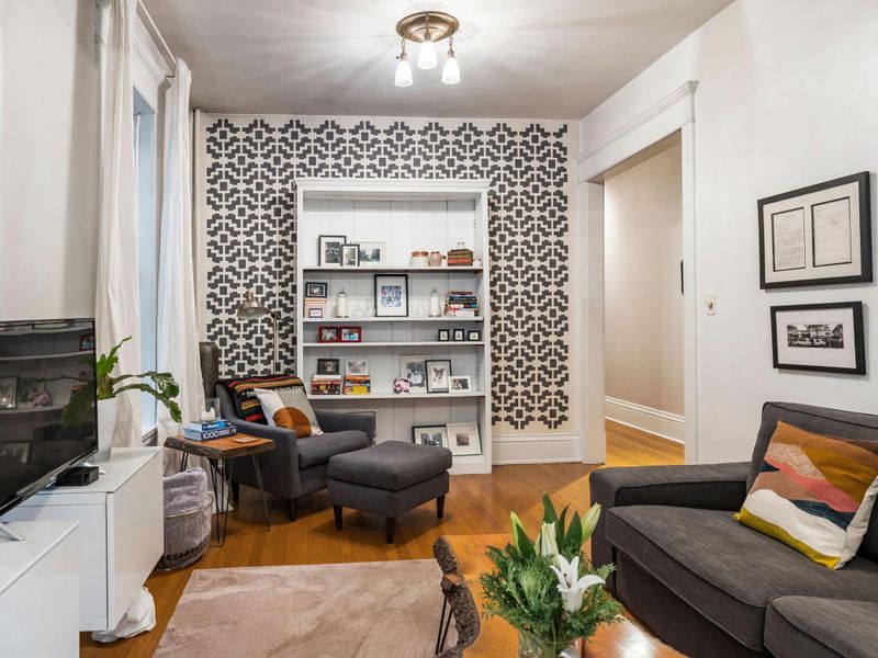 468 Dayton Ave #8, Saint Paul, MN 55102