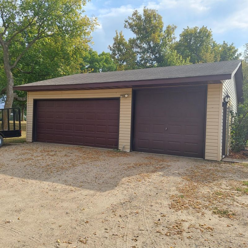 4254 113th Ave NE, Spicer, MN 56288