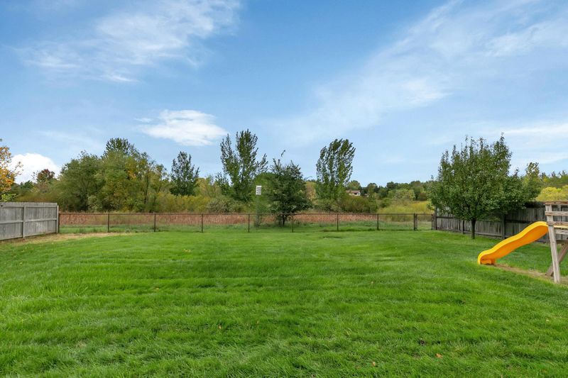 1029 Cory Ln, Saint Cloud, MN 56303