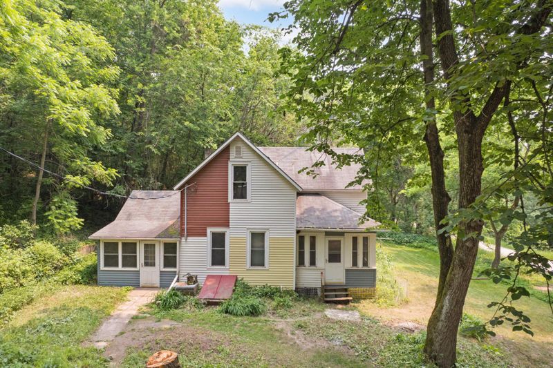 5840 Collischan Rd, Red Wing, MN 55066