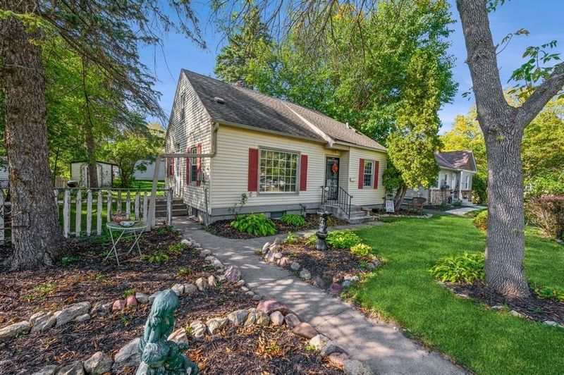 1239 5th Ave, Anoka, MN 55303