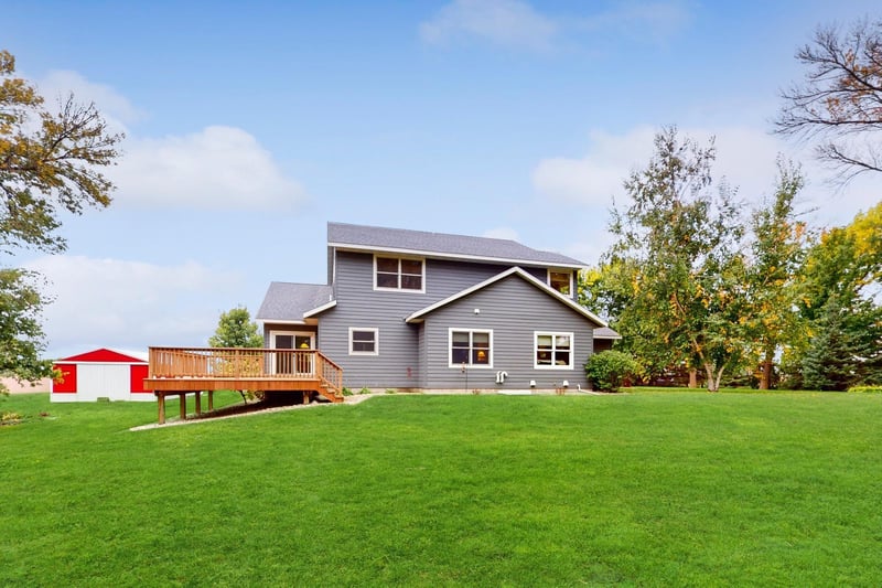 821 County Road 8 SE, Kandiyohi, MN 56251