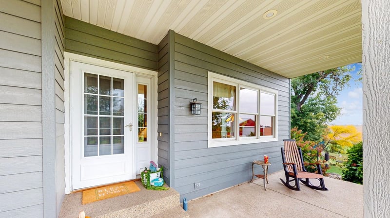 821 County Road 8 SE, Kandiyohi, MN 56251