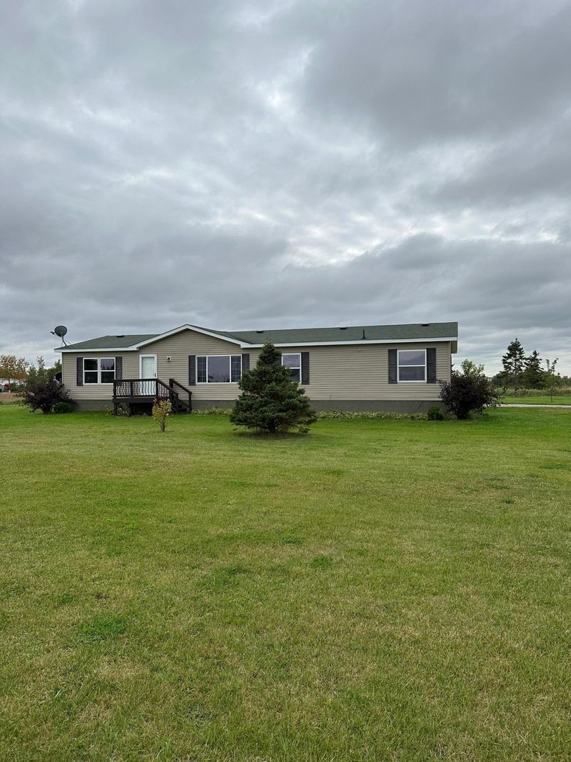 631 County Rd 1 SW, Baudette, MN 56623