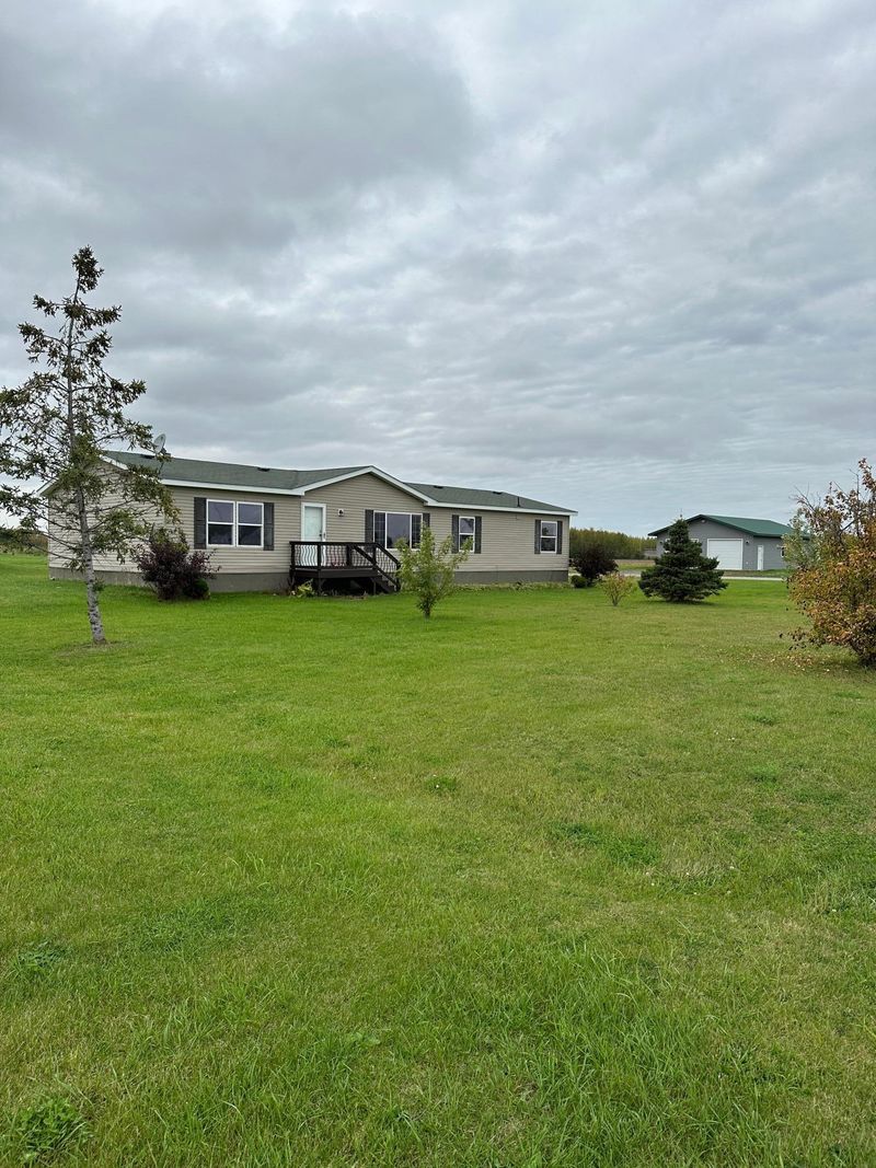 631 County Rd 1 SW, Baudette, MN 56623