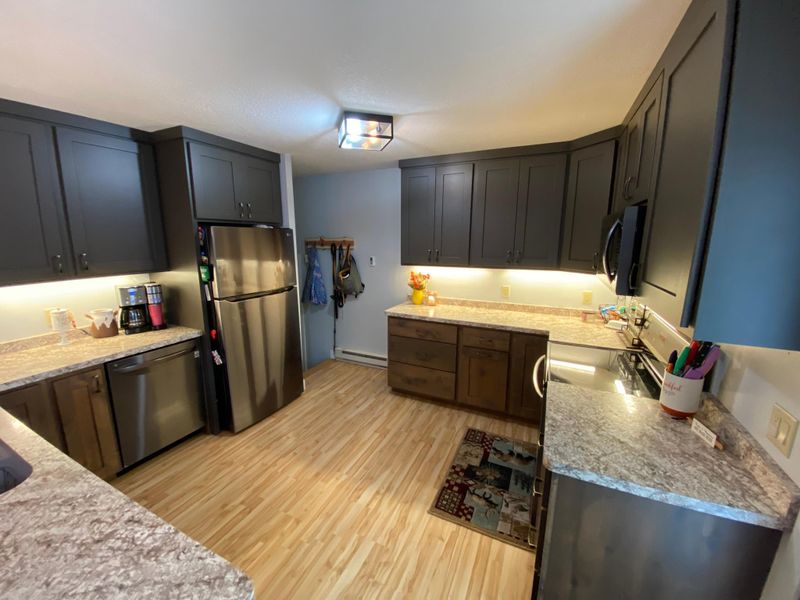 17 2nd St NW, Menahga, MN 56464
