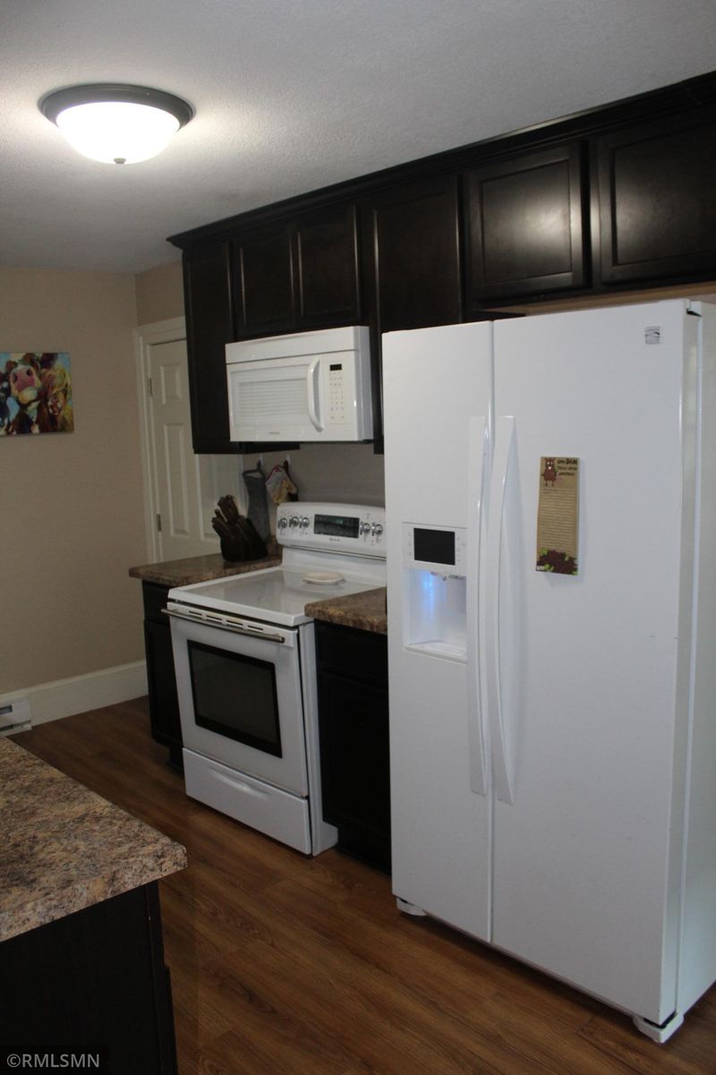 512 Syndicate St, Jordan, MN 55352