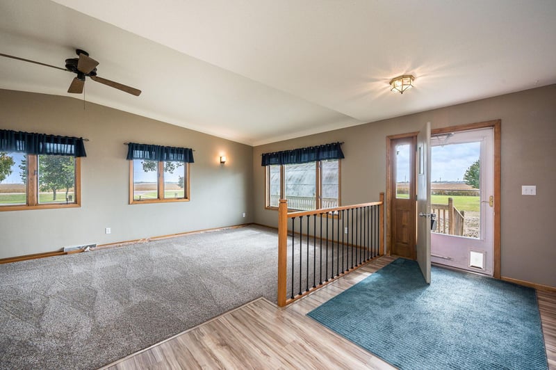 1619 260th Ave, Granada, MN 56039