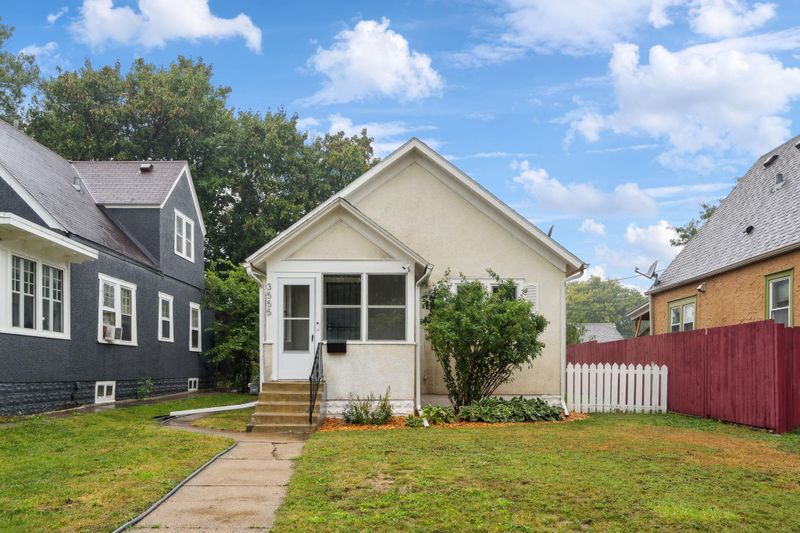 3555 Oliver Ave N, Minneapolis, MN 55412