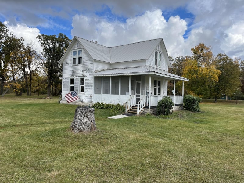 16764 340th St SE, Mentor, MN 56736