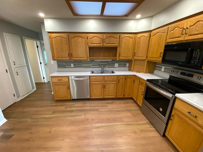 119 3rd St SE, Grand Meadow, MN 55936