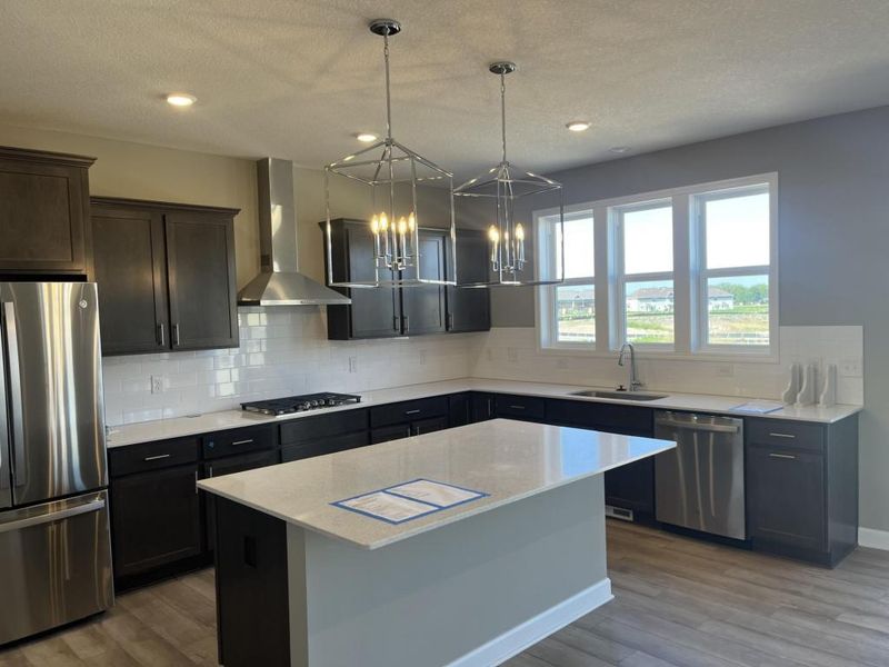11006 Ithaca Ln N, Maple Grove, MN 55369