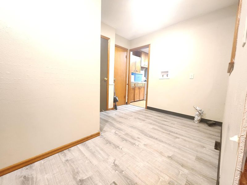 506 S Griffin St, Lakefield, MN 56150