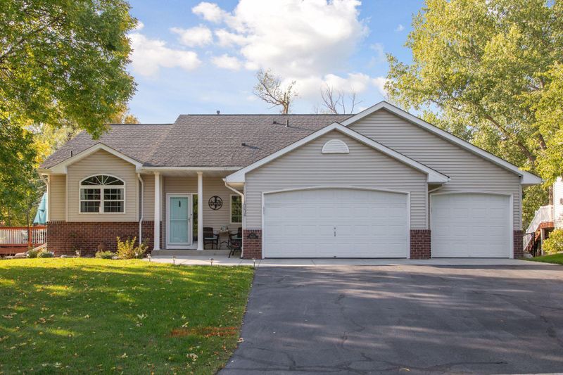15036 Black Oak Rd NE, Prior Lake, MN 55372
