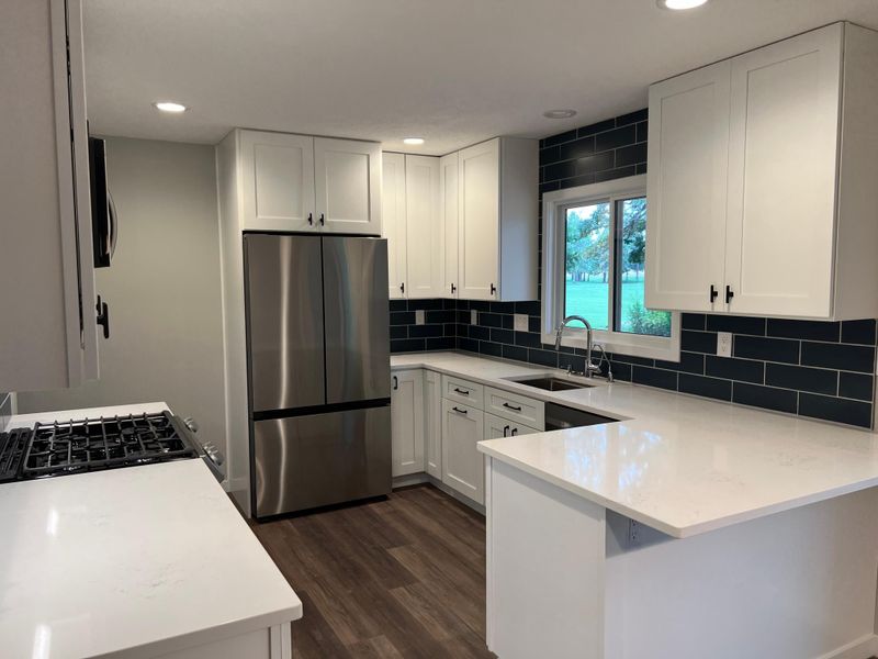 2654 Austin Rd, Owatonna, MN 55060