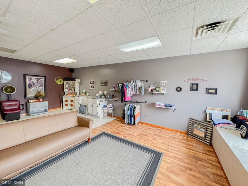 337 Main St N, Renville, MN 56284