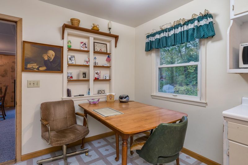 619 Lake St W, Waterville, MN 56096