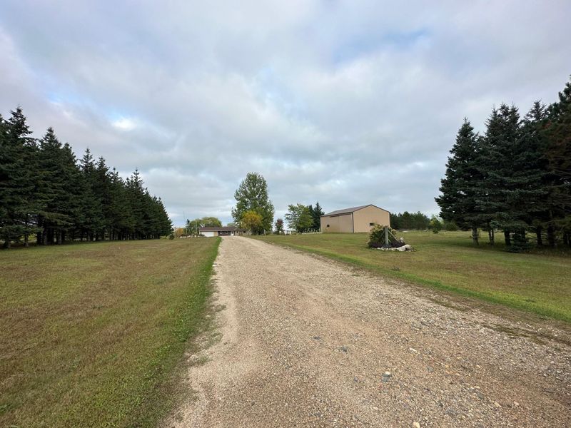 15424 211th Ave, Sauk Centre, MN 56378