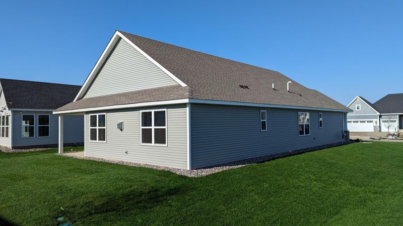 8399 61st St S, Cottage Grove, MN 55016
