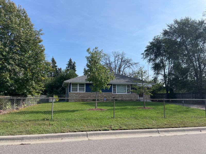 6506 Bryant Ave N, Brooklyn Center, MN 55430